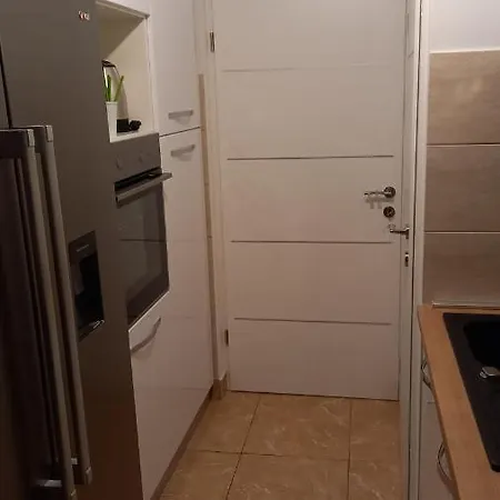 Apartman Elena *
