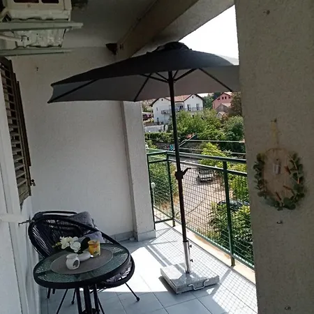 Apartman Elena